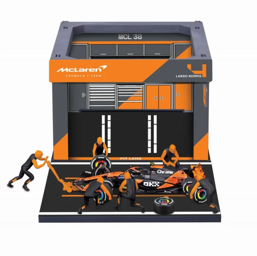 Burago - Pit Pass McLaren MCL38 2024