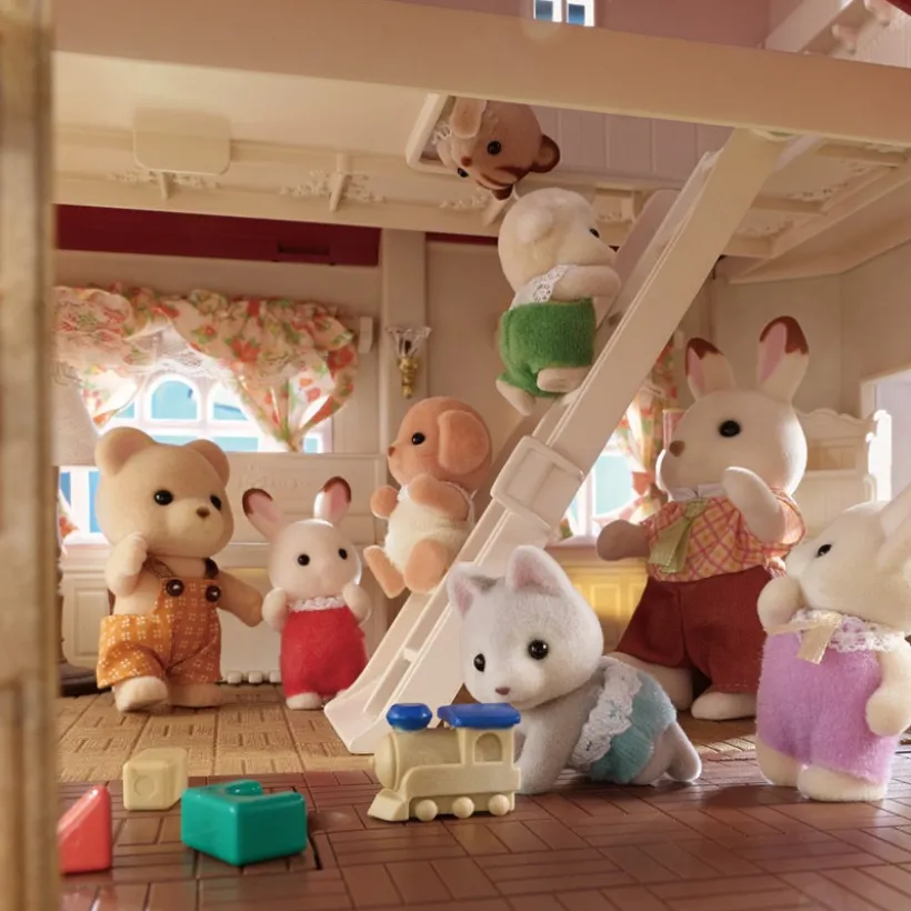 Sylvanian Families - Det nye huset med loft